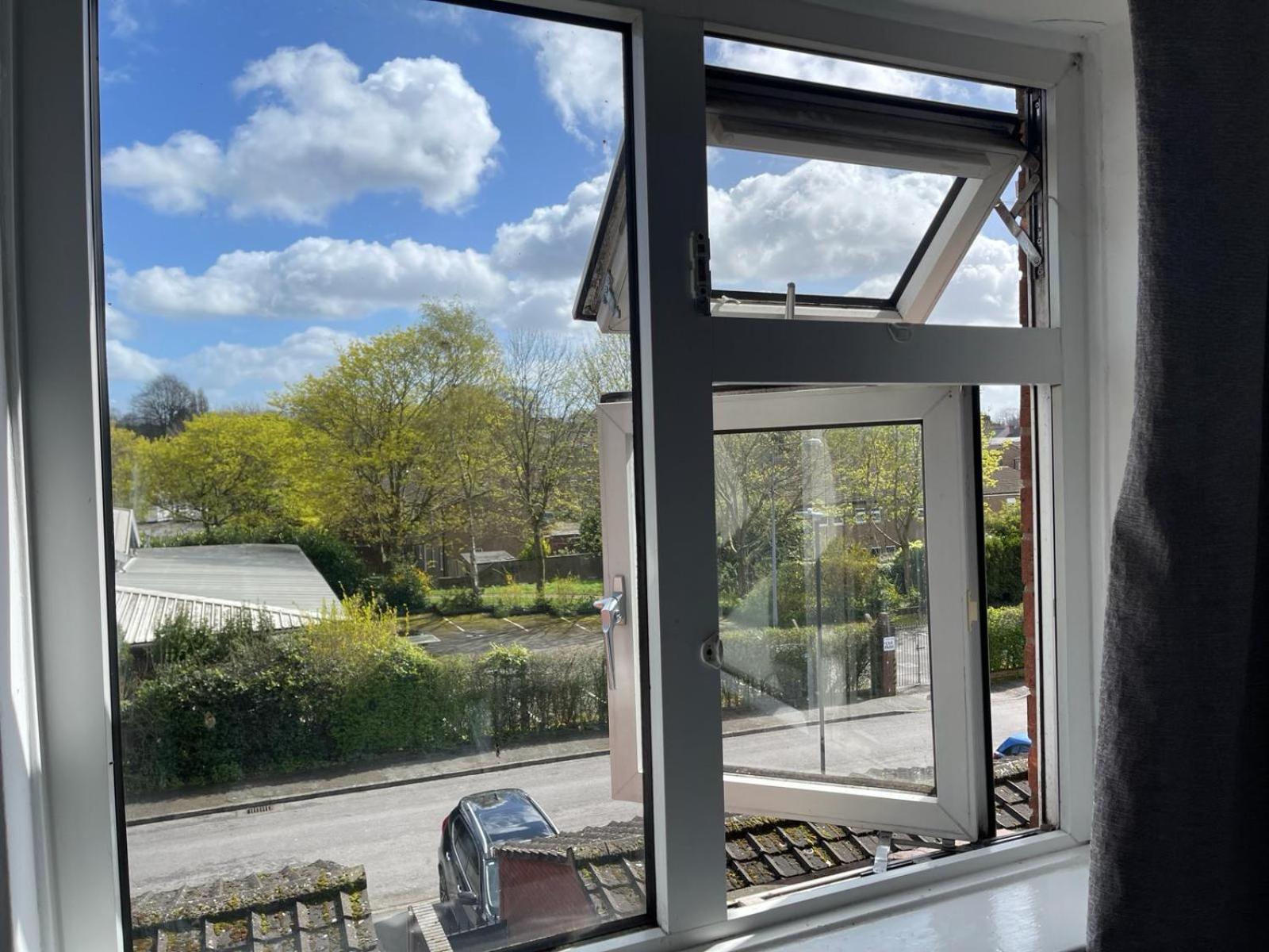 Homestays-Close To Coventry City And University I Free Parking I Wi-Fi Bagian luar foto